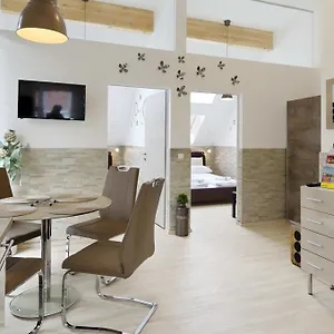 flatprovider-manuela-apartment.vienna-besthotels.com/